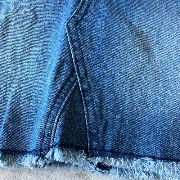 Ponytails Size 5,blue skirt with under shorts,5 pockets,elastic to adjust waist - Picture 2 of 7